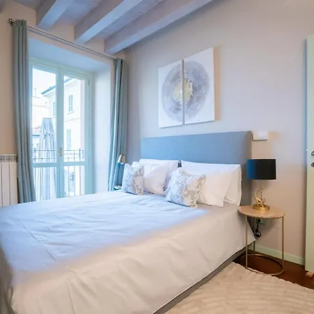 Giulia's * Desenzano del Garda